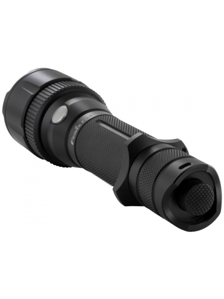 светодиодный фонарь с регулировкой фокуса Fenix FD41 XP-L HI 