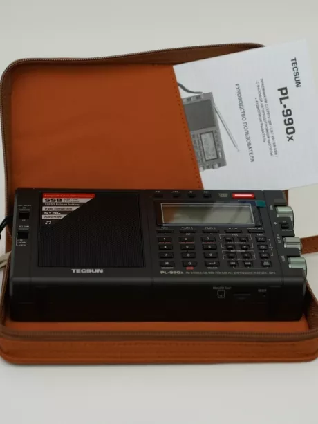 всеволновый цифровой радиоприемник с mp3 плеером Tecsun PL-990x (export version) black
